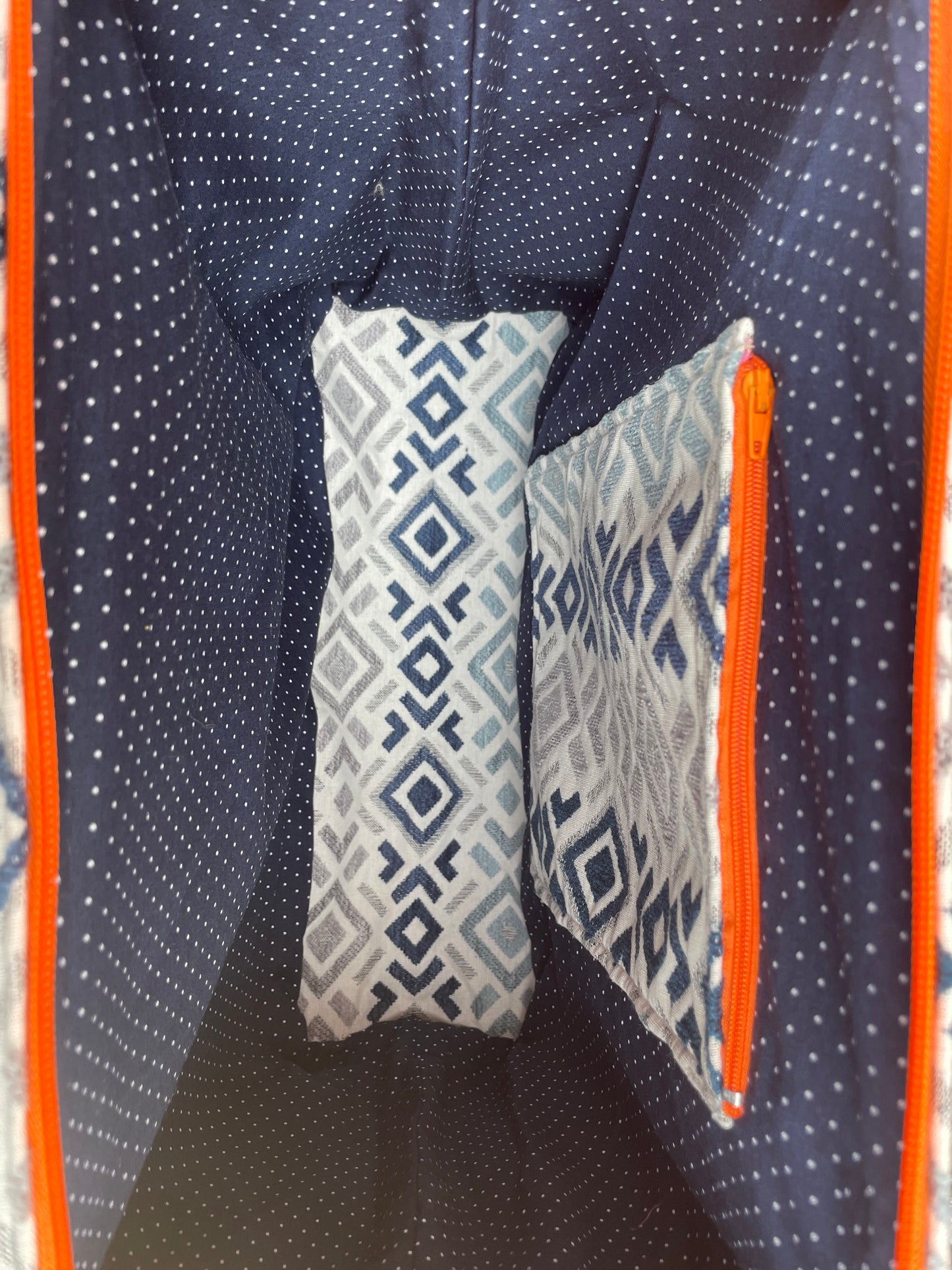Tas blauw-wit patroon met rits