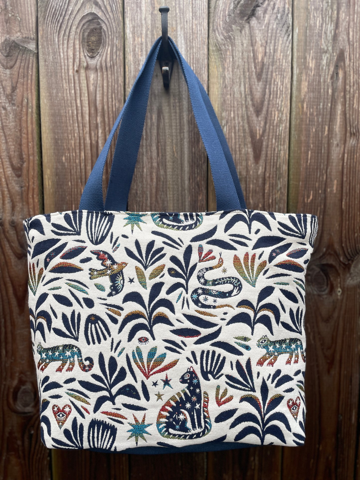 Tas 'winter" wit-donkerblauw met rits MAIL OM TE BESTELLEN!
