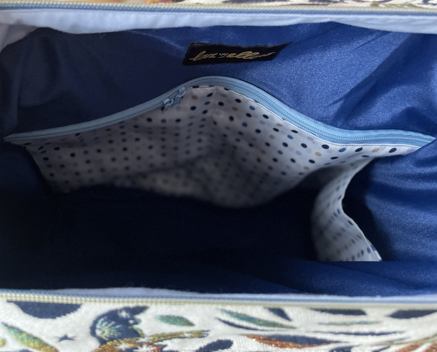 Tas 'winter" wit-donkerblauw met rits MAIL OM TE BESTELLEN!