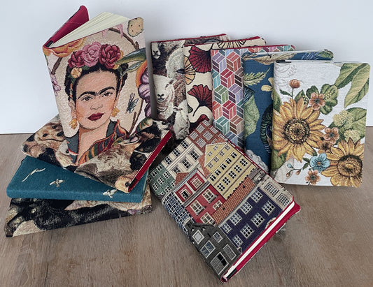 Handgemaakt luxe kaft incl. A5 notitieboek. In verschillende uitvoeringen!